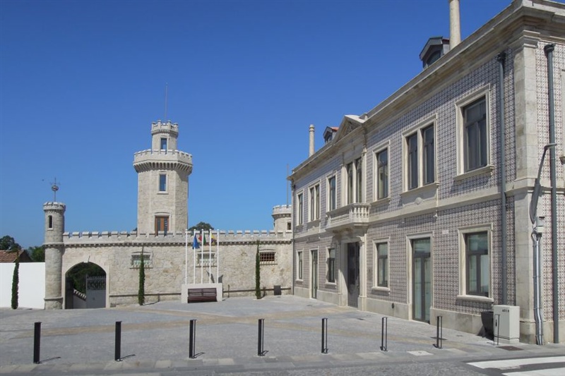 Biblioteca Municipal de Albergaria-a-Velha Biblioteca Municipal de Albergaria-a-Velha